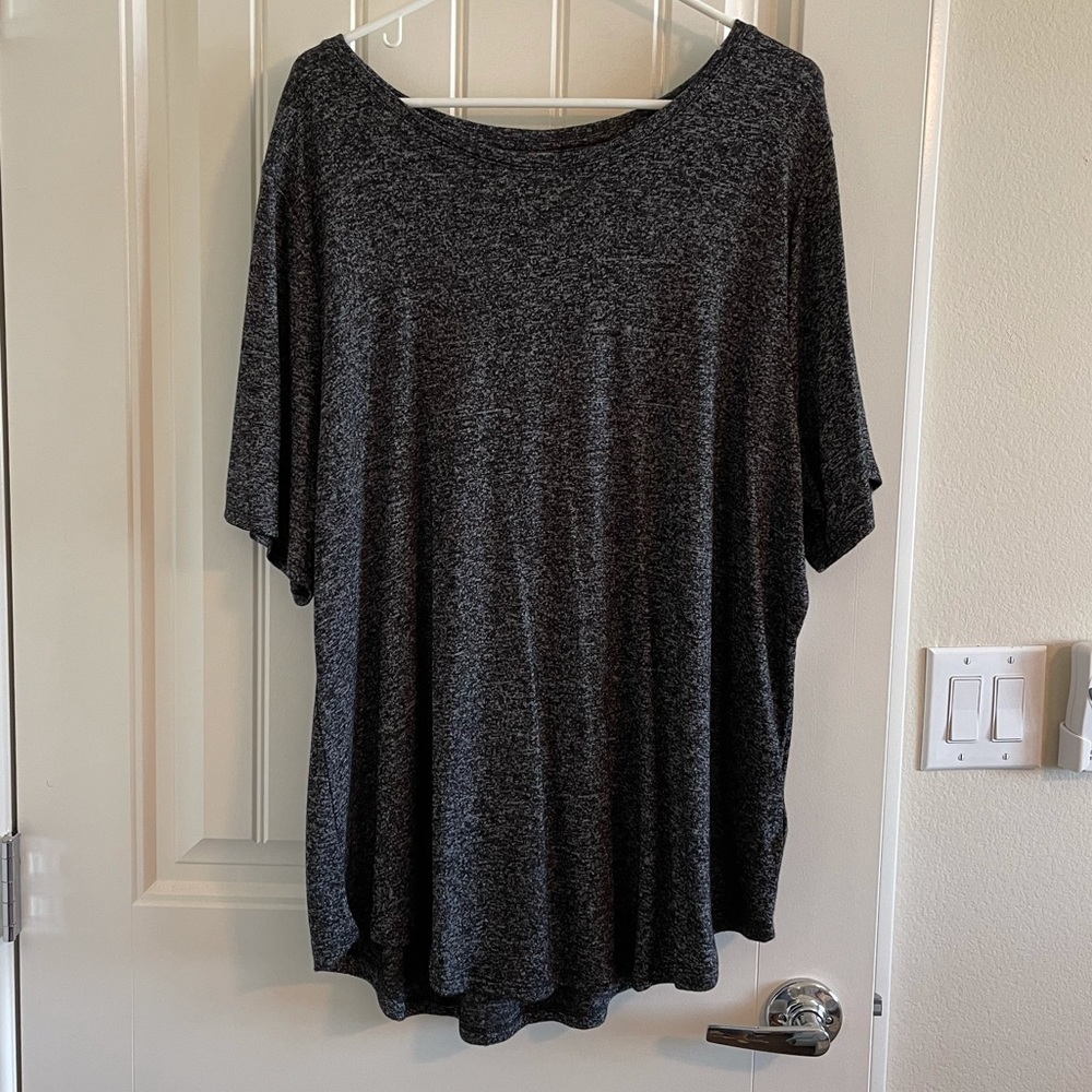 Old Navy Dark Gray Tee